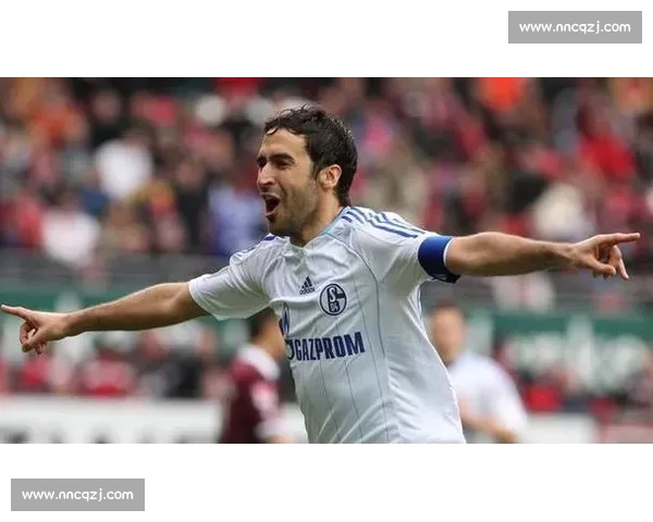 五连胜紧咬榜首!沙尔克 04 重返德甲?穆斯利奇的逆袭之路 五连胜紧咬榜首!沙尔克 04 重返德甲?穆斯利奇的逆袭之路